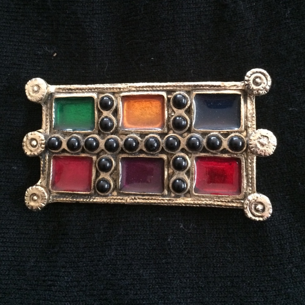 Retro Gold Brooch with Jewel Tones
